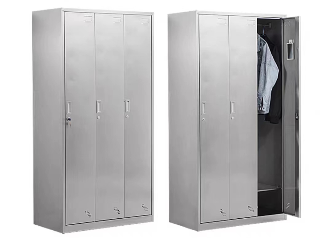 3-door locker