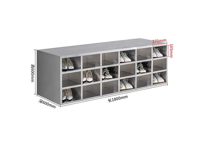18-door cabinet