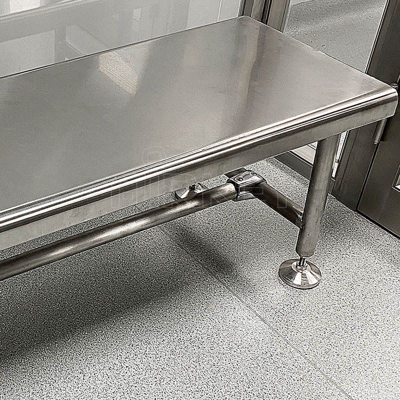 Stainless sheet, chemical resistant, easy to clean