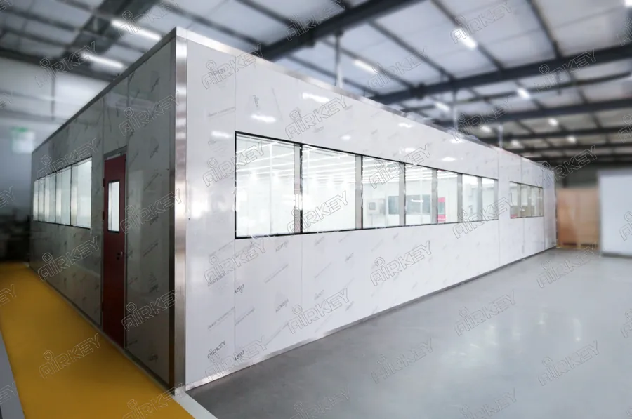 Medical Device Manufacturing 100mm Thick FastIns Modular Clean room