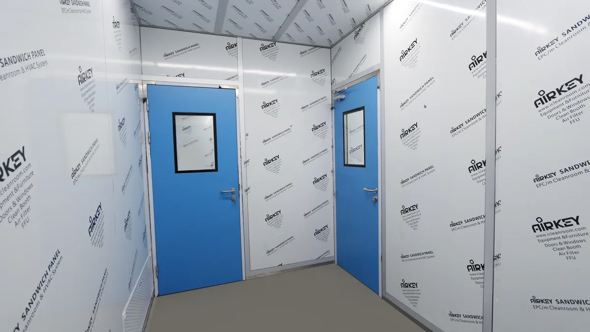ISO7 cleanroom