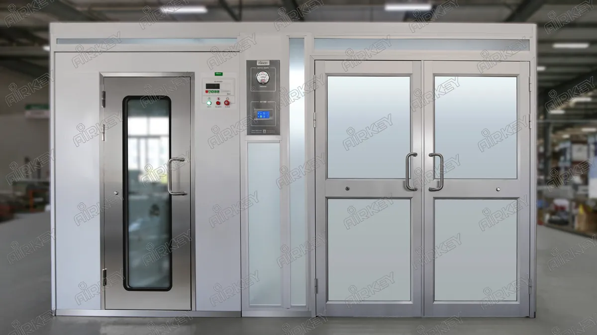 Class 1,000 modular cleanroom for electronics industry