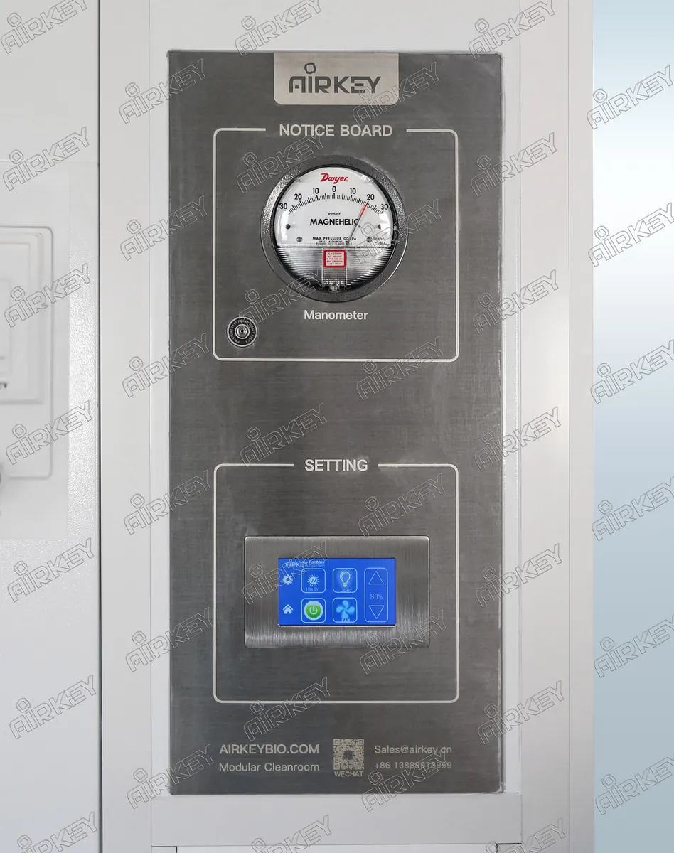 Smart control panel of modular cleanroom