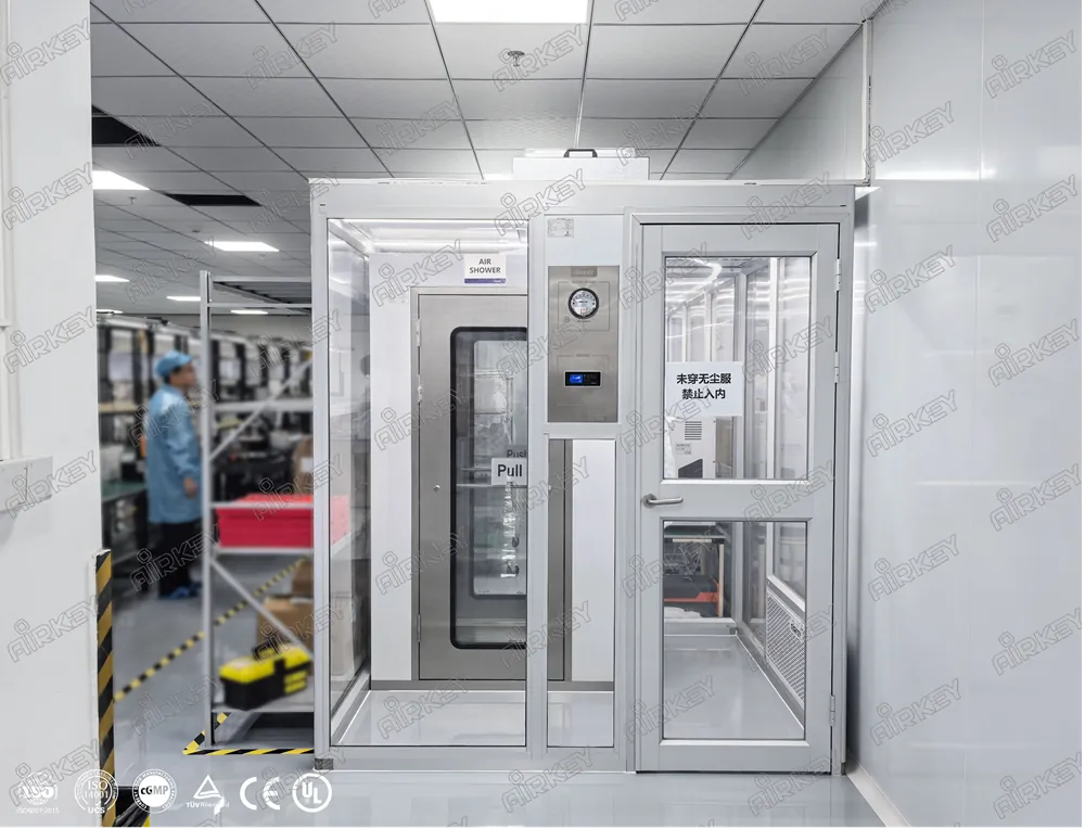 modular cleanroom equipped with air shower and air shower pass box