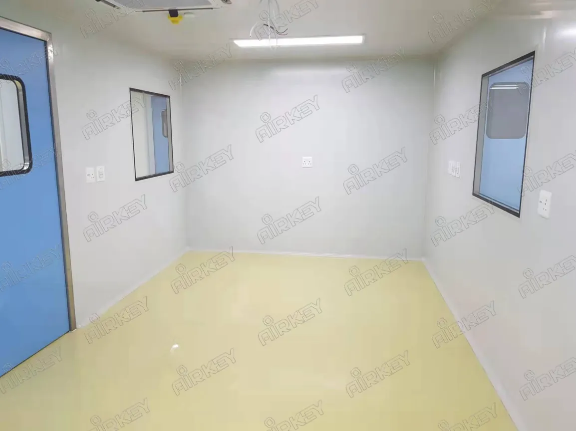 pharmaceutical cleanroom