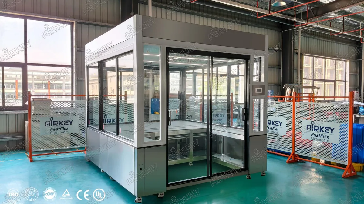 ISO 5 modular cleanroom installed inside a life science laboratory for gene sequencing equipment in Guangzhou biotechnology facility