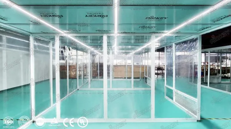 ISO 7 modular cleanroom for pharmaceutical packaging in the USA